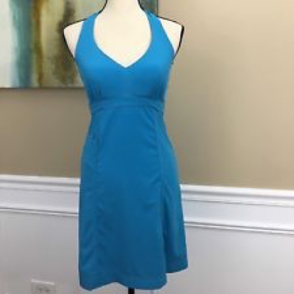 Athleta Dresses & Skirts - Athleta pack everywhere halter dress